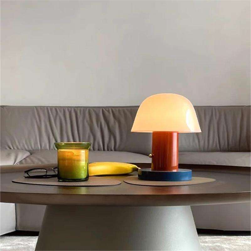 Lámpara de mesa con forma de hongo | Luz LED moderna recargable
