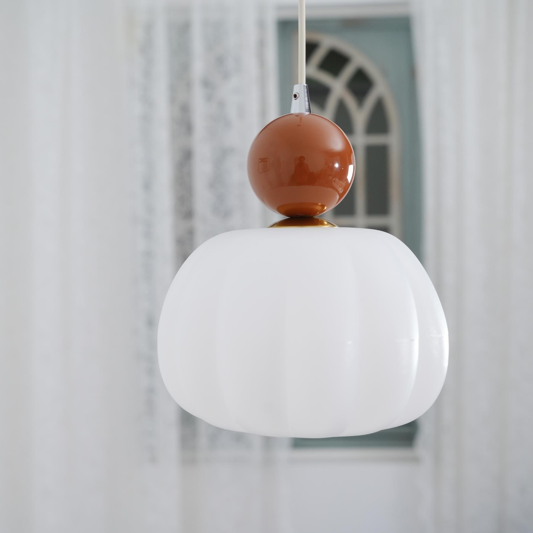 Lámpara Colgante Yedra | Diseño Orgánico Redondo en Acrílico
