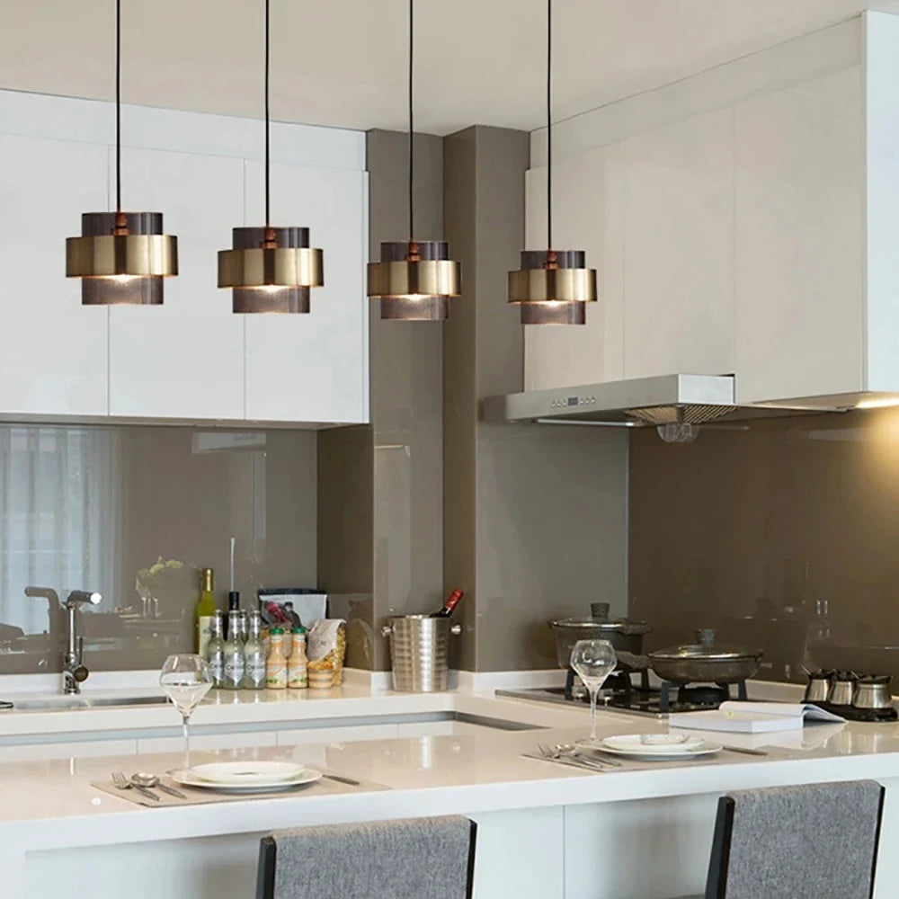 Lámpara Colgante de Vidrio Nórdico | Diseño Moderno de Cilindro en Latón