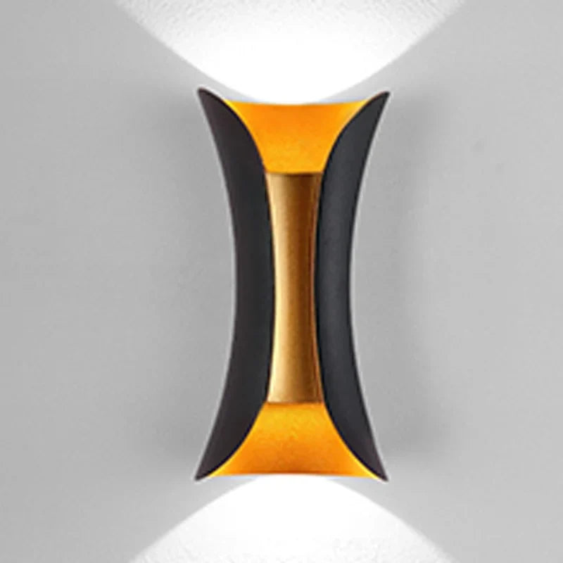 Lámpara de Pared Moderna Negra y Dorada | Lámpara LED Impermeable de Luz Ascendente y Descendente