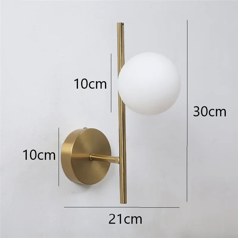 Lámpara de Pared Astra | Diseño Moderno Doble Globo en Oro
