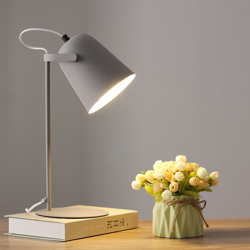 Lámpara de Escritorio LED Metal Nórdico