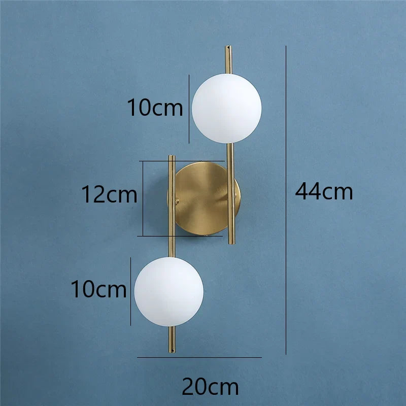 Lámpara de Pared Astra | Diseño Moderno Doble Globo en Oro
