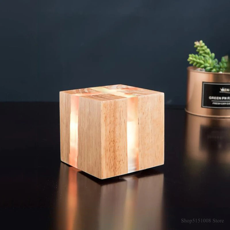 Luz de Pared WoodAura | Diseño de Resina y Madera Maciza Tallada a Mano
