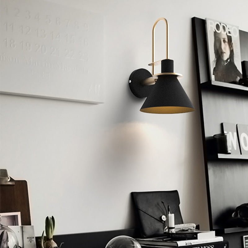 Lámpara de Pared Mono | Lámpara de Pared de Metal Posmoderna por Marco Bellini