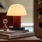 Lámpara de mesa con forma de hongo | Luz LED moderna recargable