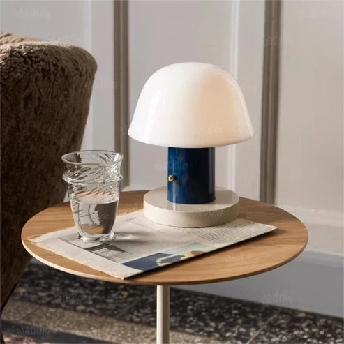 Lámpara de mesa con forma de hongo | Luz LED moderna recargable